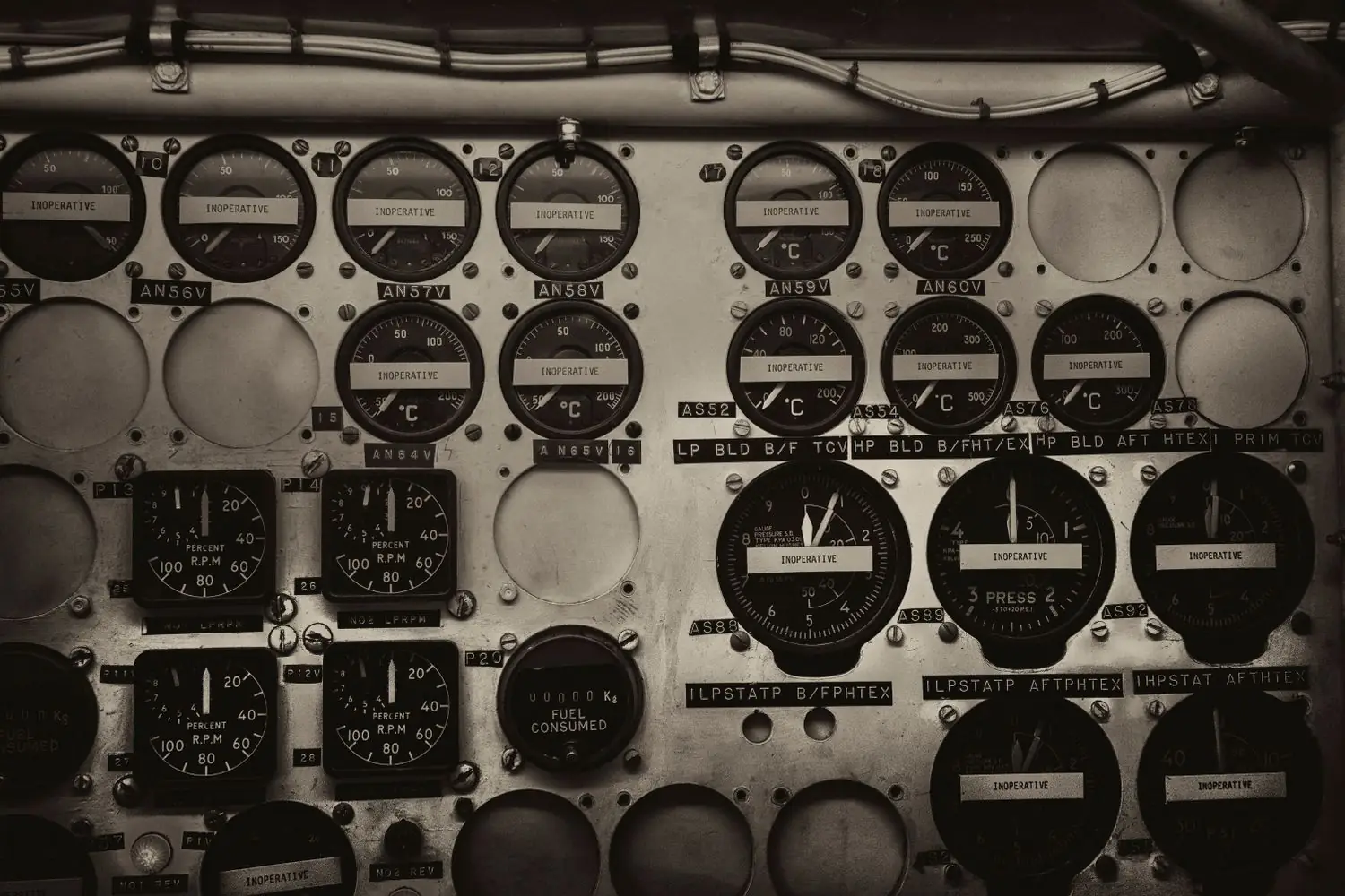 Metodología práctica del Diplomado en Hacking ético en sector aeronáutico y aviónica