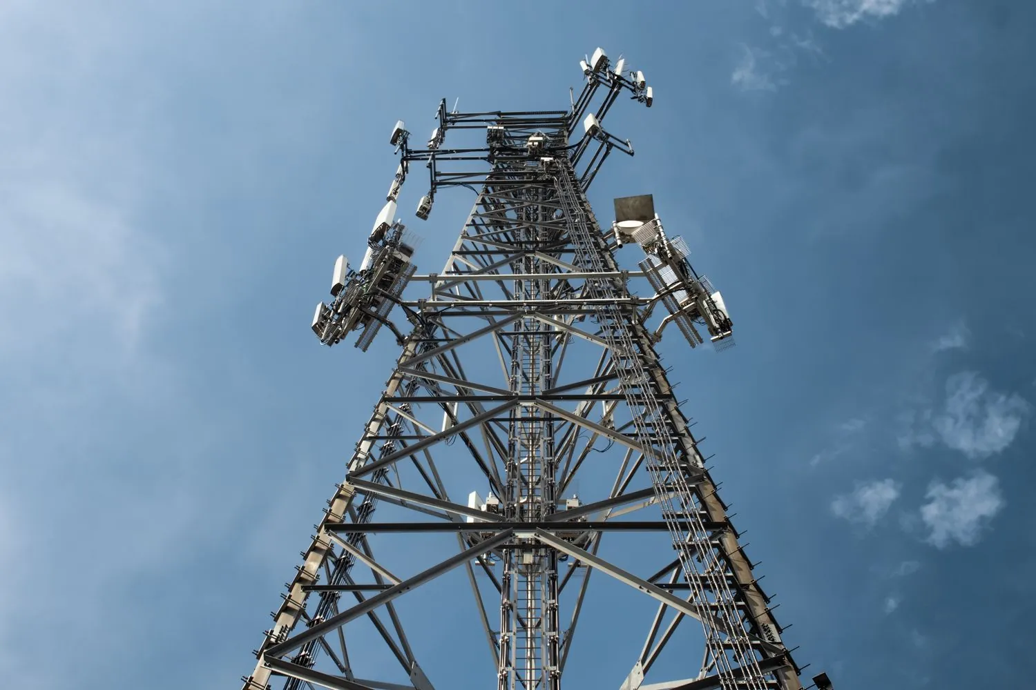 Metodología práctica del Máster en Defensa cibernética en operadores de telecomunicaciones