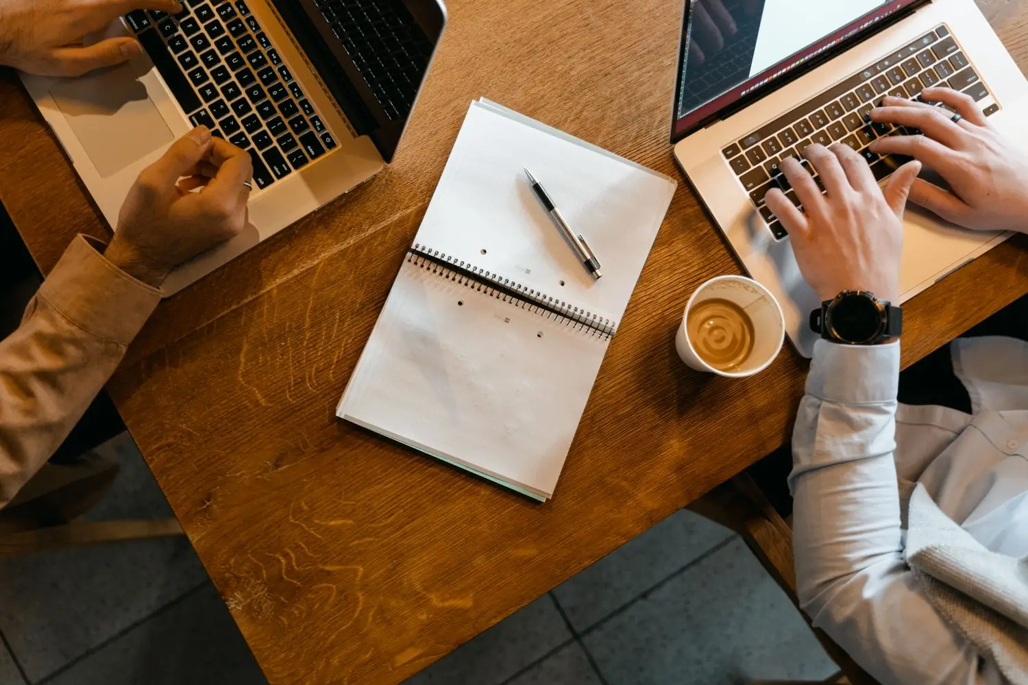 Metodología del Diplomado en Multi-cloud security y entornos híbridos